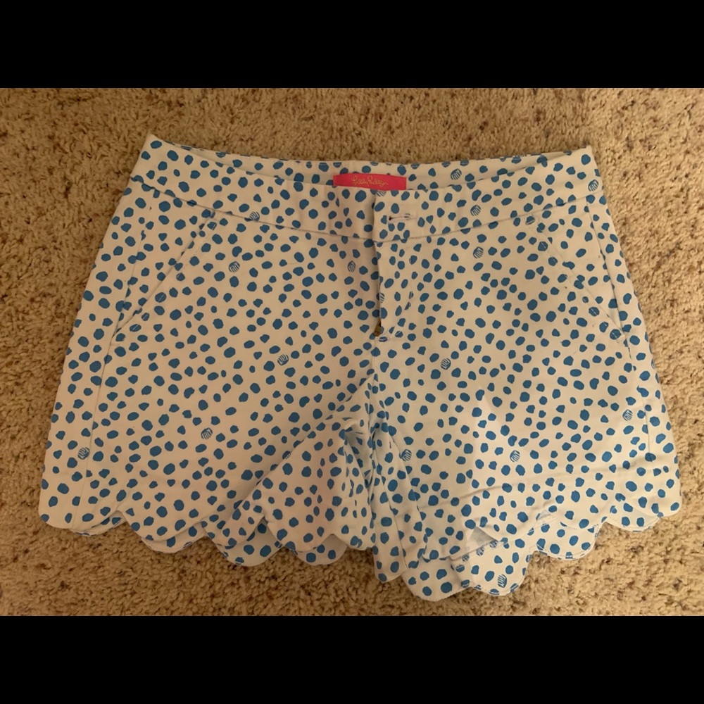 Lilly Pulitzer Buttercup Shorts, EUC, Size 0, Blue Dot inverse pattern